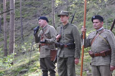 Piknik na przedwojennym poligonie Krzeczów – Więcławy zakończył realizację projektu historycznego Stowarzyszenia Historycznego Bataliony Obrony Narodowej 